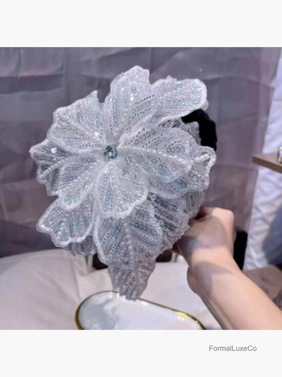 Vintage Fascinator Headpiece with Sparkling Beads for Weddings & Parties main image 5